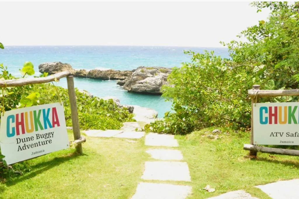 Dom wakacyjny J'S N Stay Villa Gated Community Ocho Rios