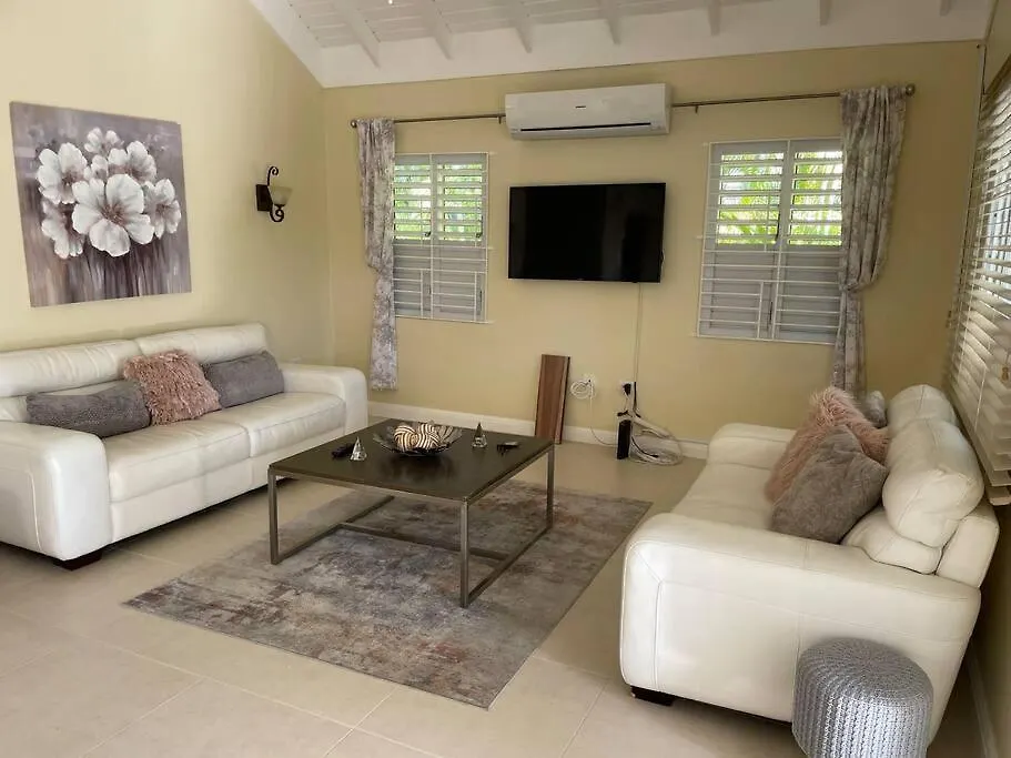 J'S N Stay Villa Gated Community Ocho Rios 0*,  Jamajka